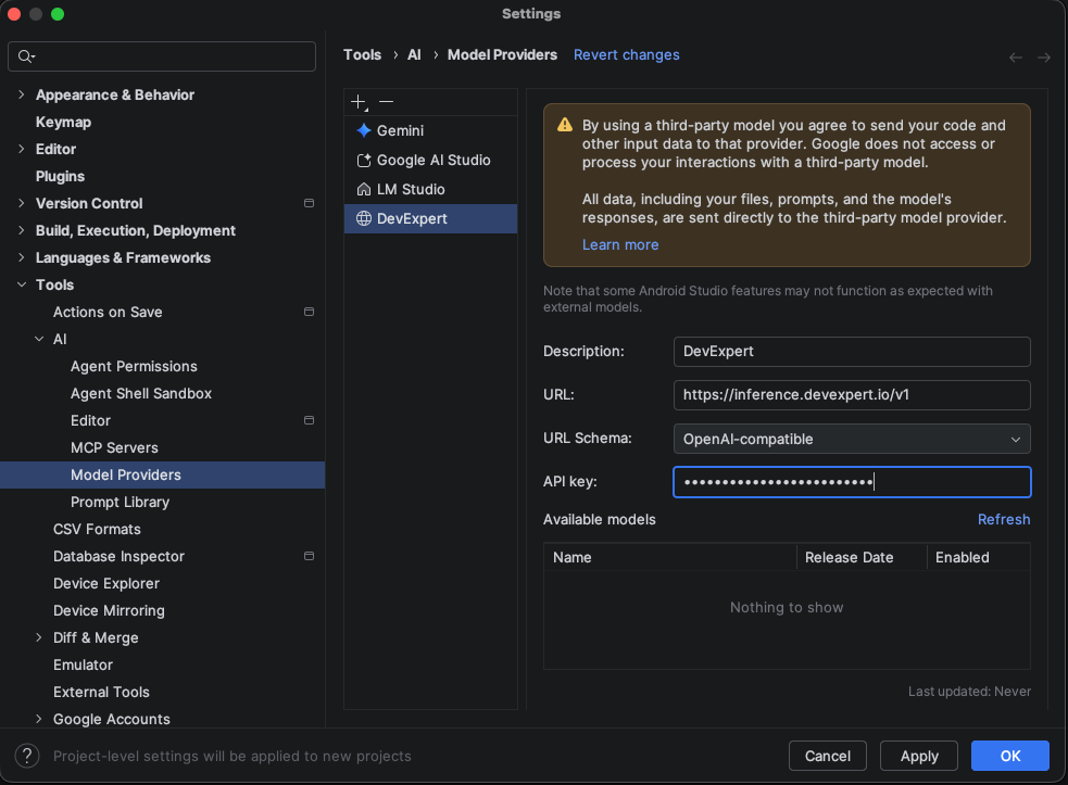 Formulario de Android Studio configurado con DevExpert Inference y la URL https://inference.devexpert.io/v1